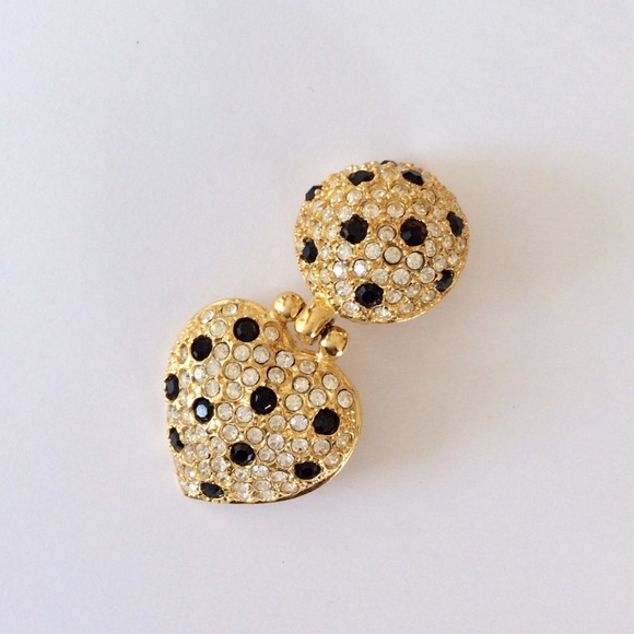 Vintage Joan Rivers Crystal Heart Earrings - Picture 4 of 8